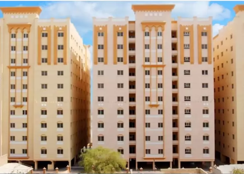 yerleşim Hazır Mülk 2 yatak odası U/F Apartman  kiralık içinde Al Sadd , Doha #8439 - 1  image 